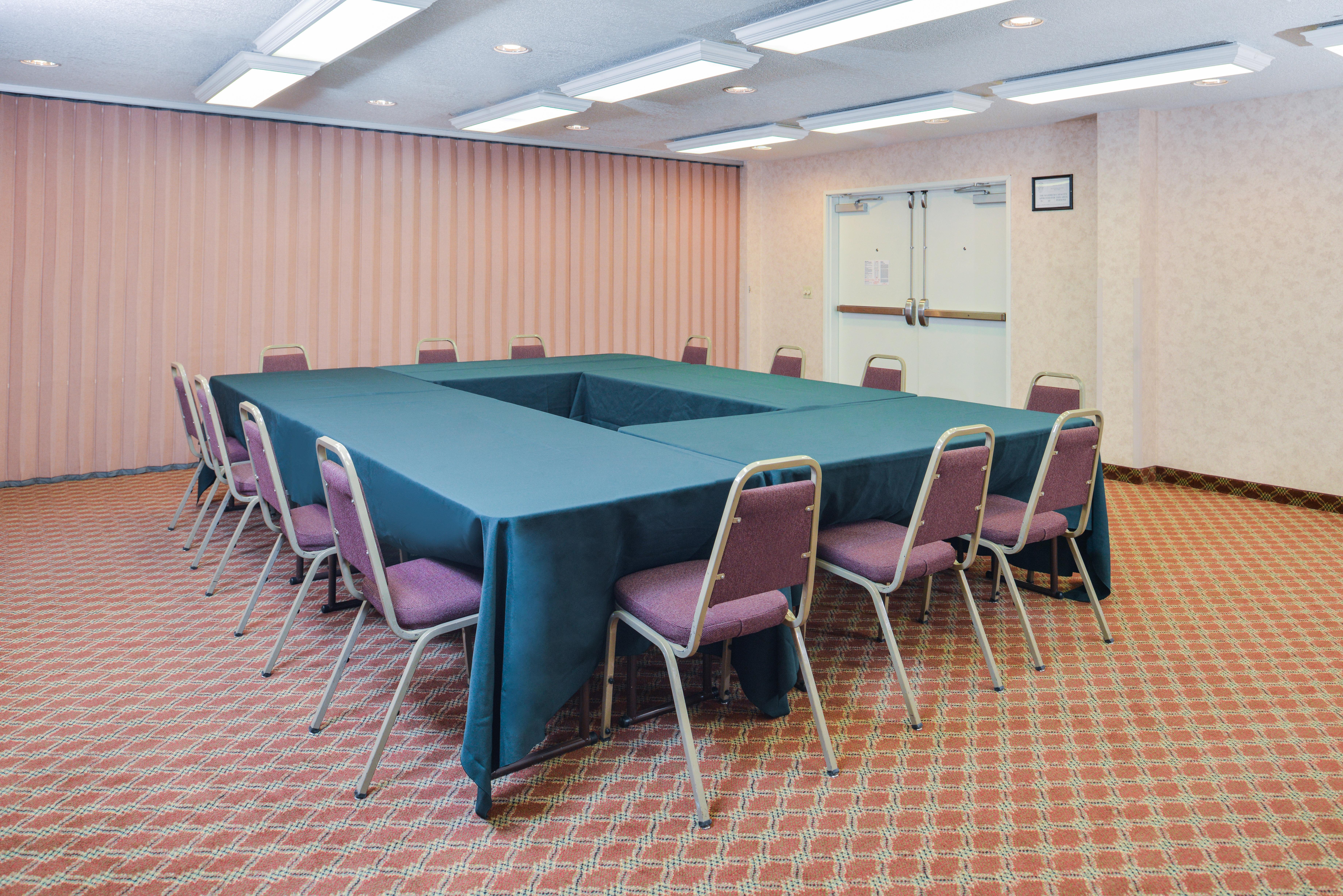 Best Western Bend North Экстерьер фото