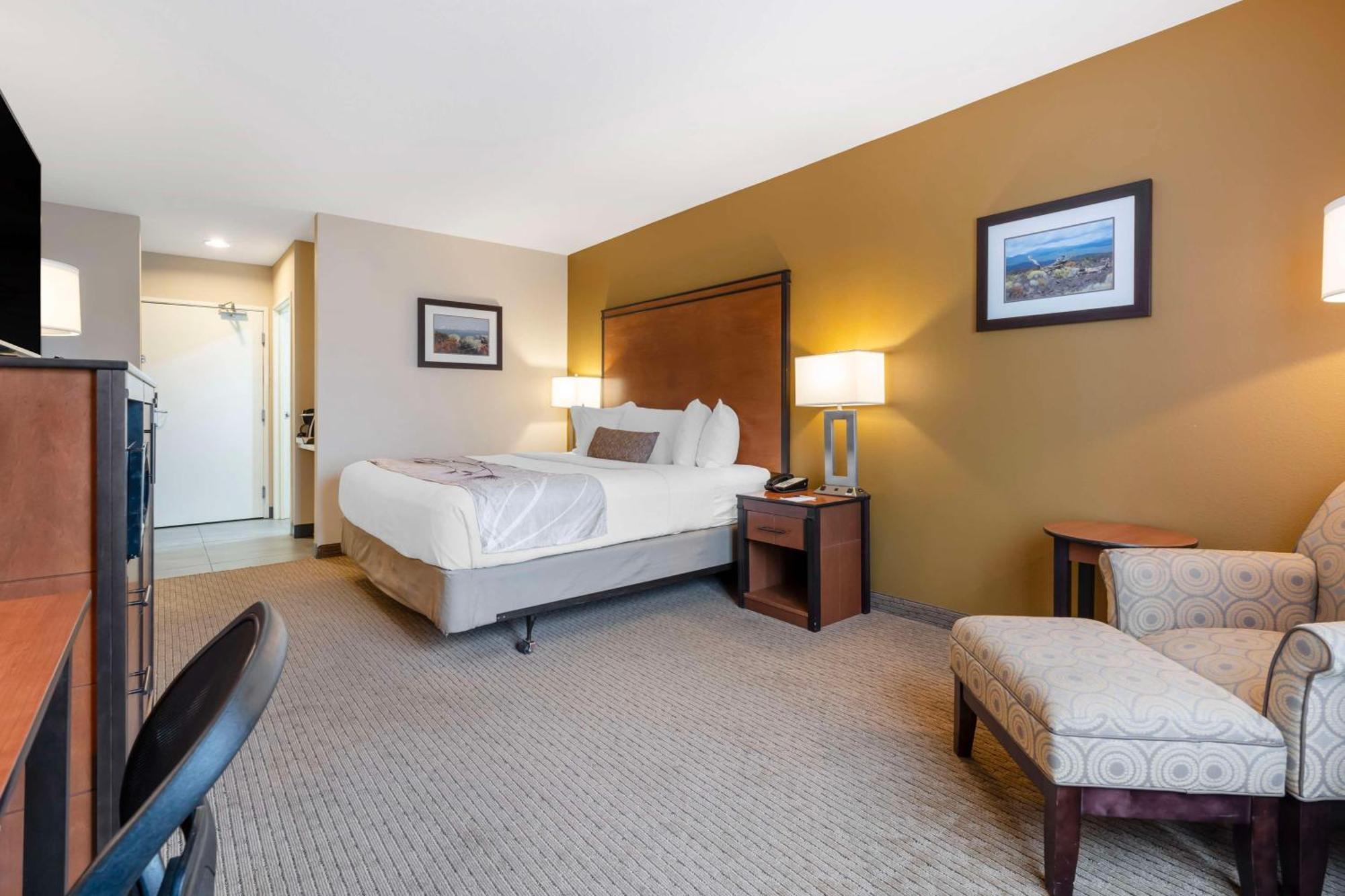 Best Western Bend North Экстерьер фото