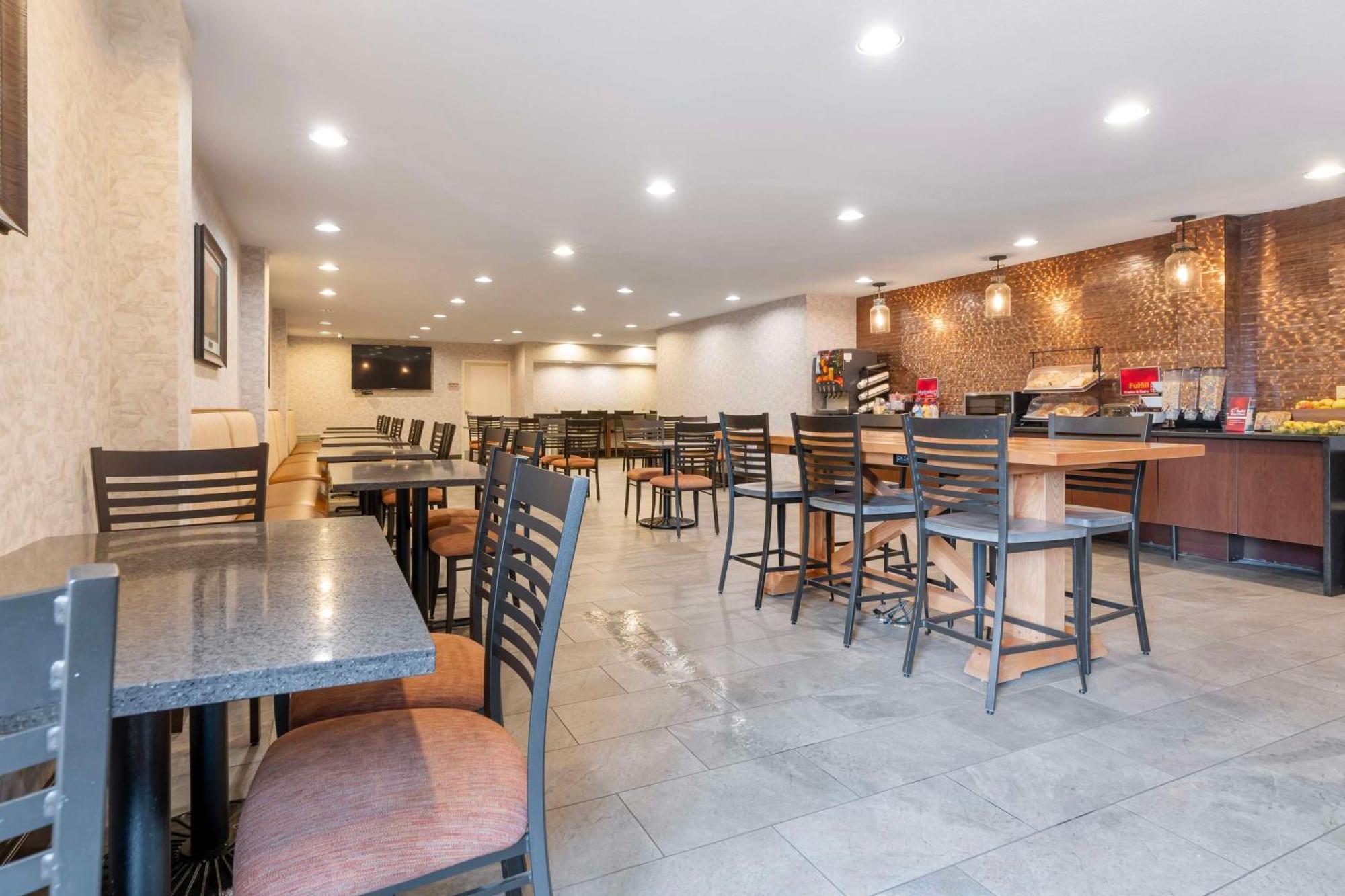 Best Western Bend North Экстерьер фото
